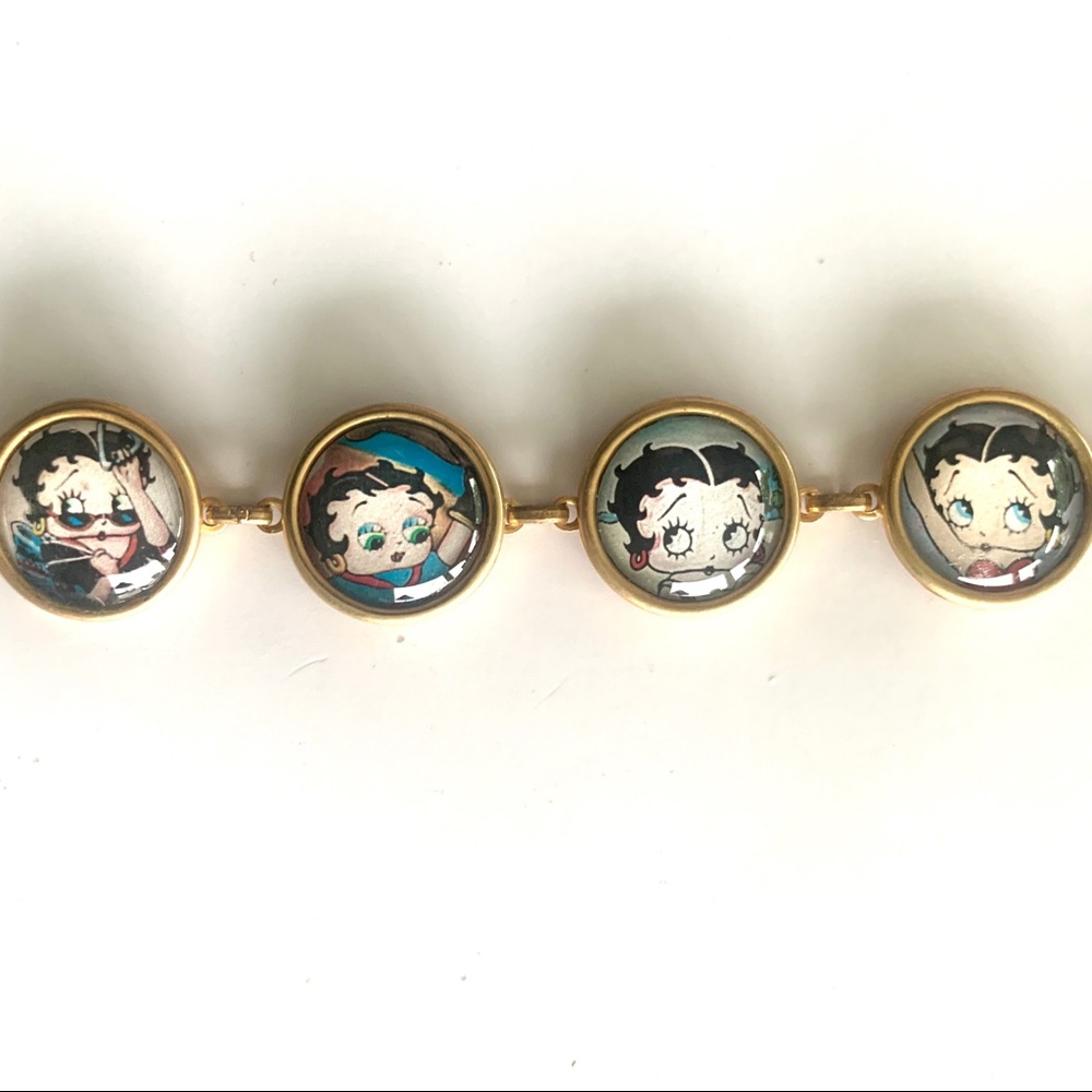 Betty Boop charm bracelet - Picture 2 of 3